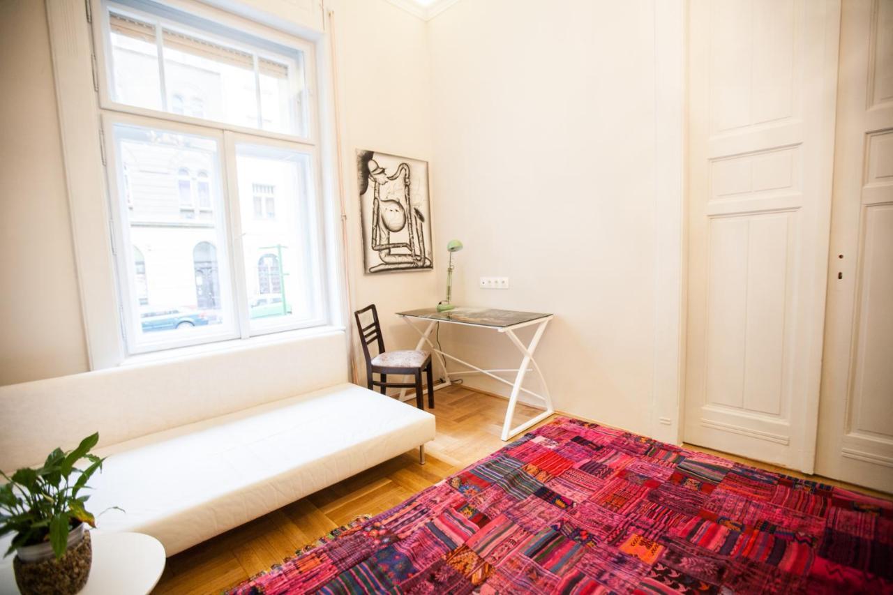 N40 By Small Home Budapeszt Zewnętrze zdjęcie