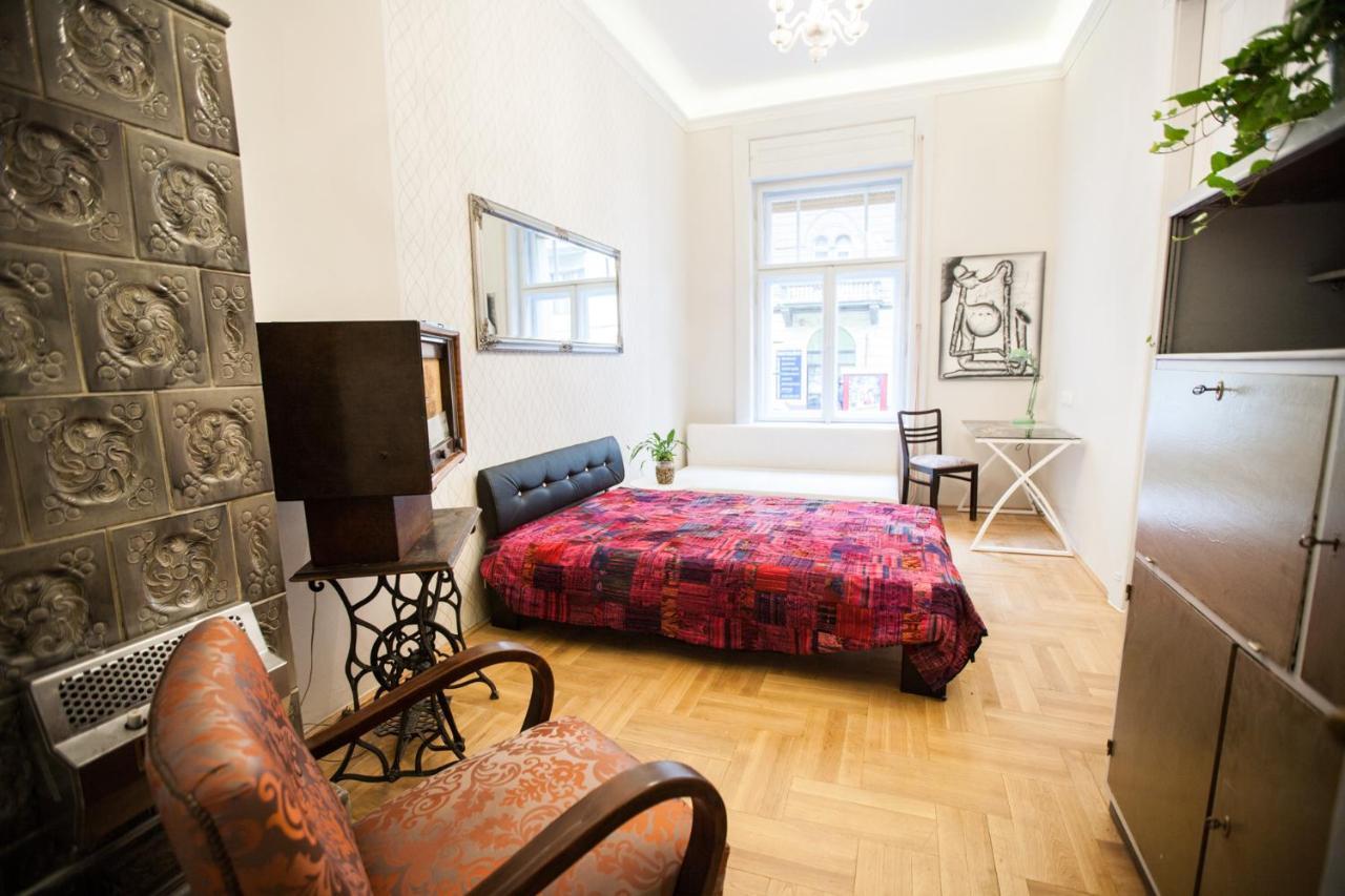 N40 By Small Home Budapeszt Zewnętrze zdjęcie