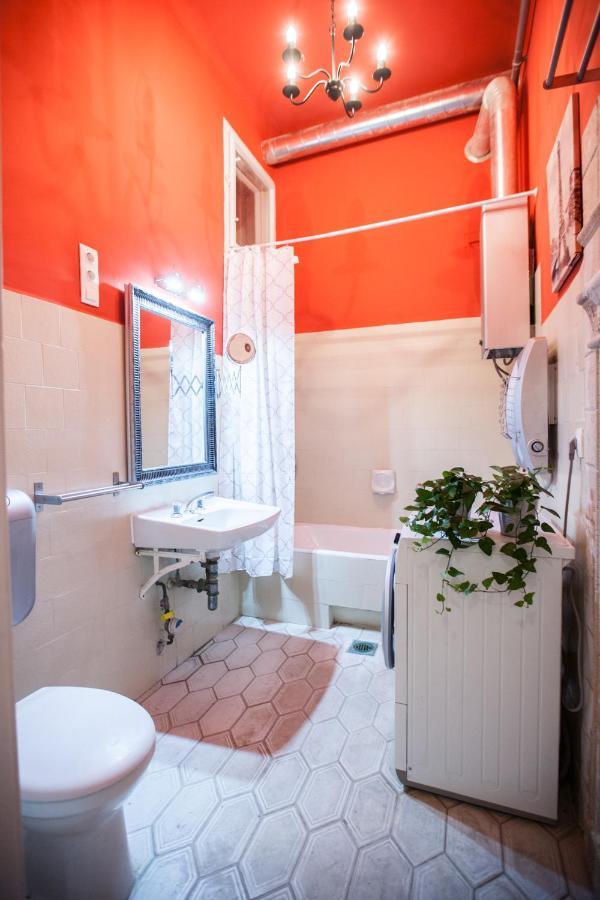 N40 By Small Home Budapeszt Zewnętrze zdjęcie